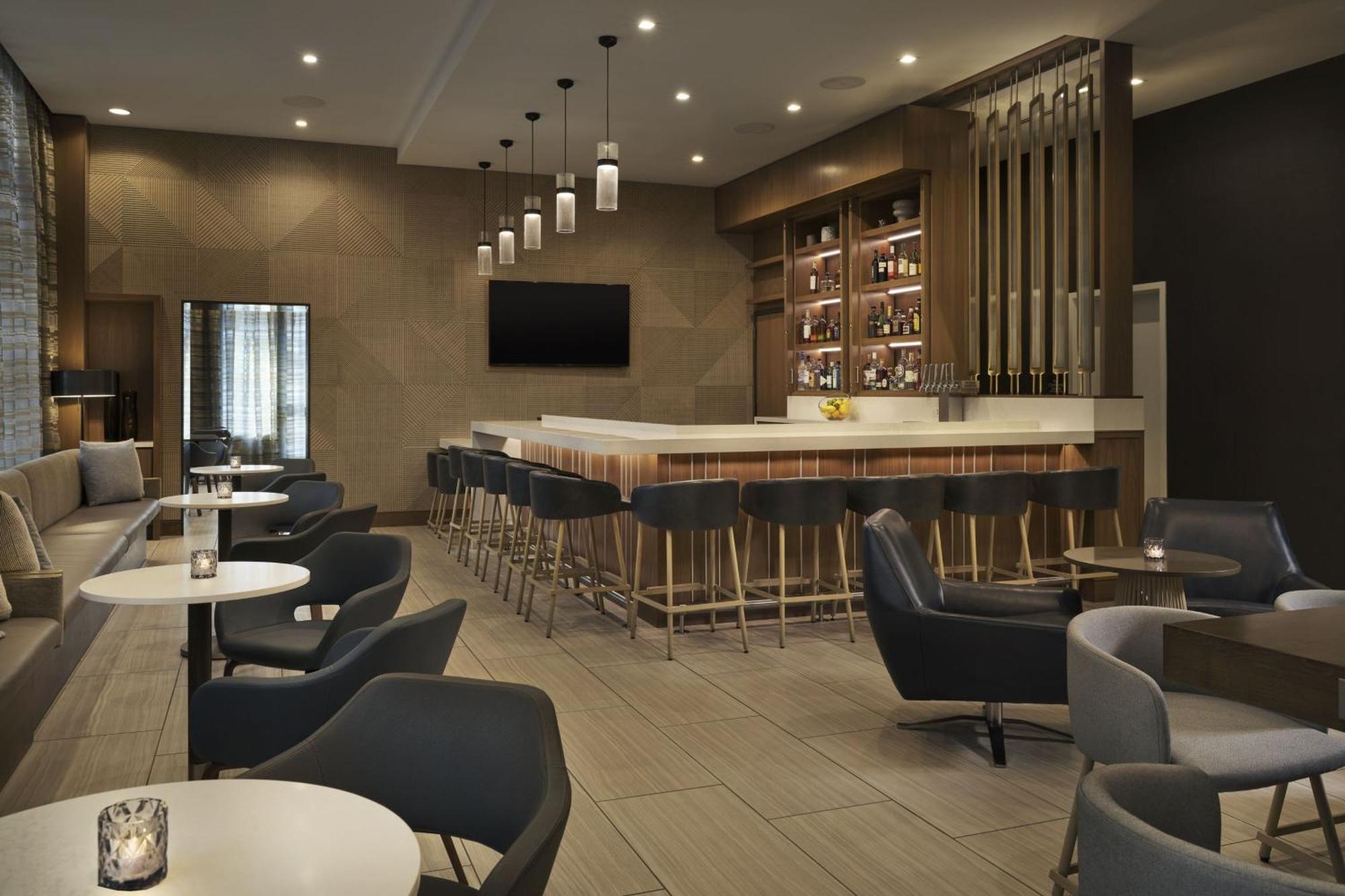 Ac Hotel By Marriott Oakland Downtown Экстерьер фото